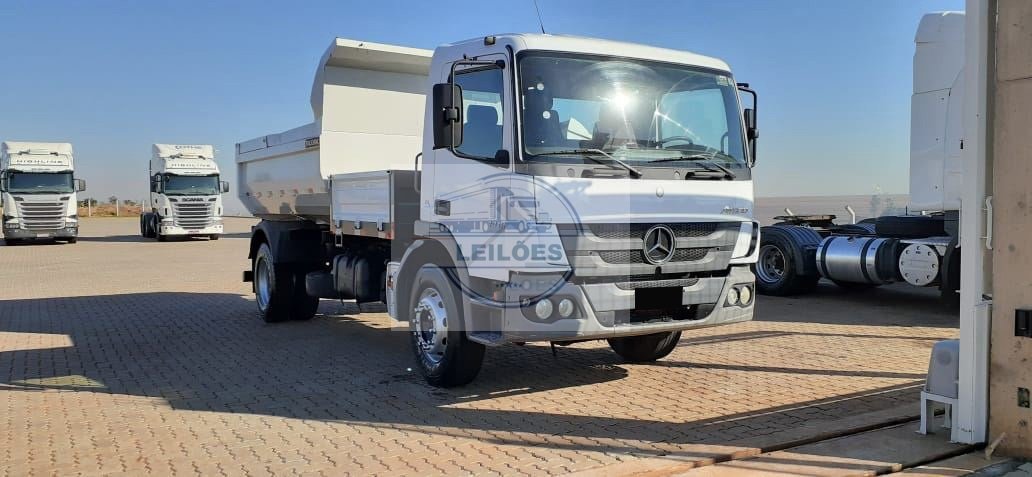 MERCEDES BENZ ATEGO 1419 - 4x2 - 2012 -  BASCULANTE