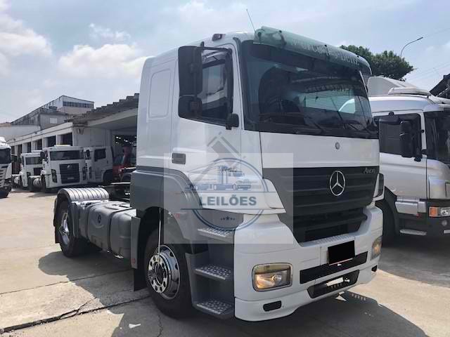 Mercedes Benz Axor 2040 S - 4X2 - 2011 - Automático